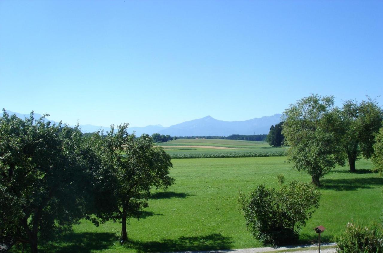 Ferienwohnungen Loisenhof Gstadt am Chiemsee Ngoại thất bức ảnh
